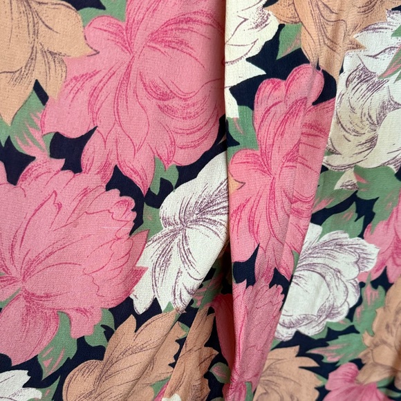 Vintage Handmade Floral Short Sleeve Silk Midi Dress with Collar - Picture 7 of 7